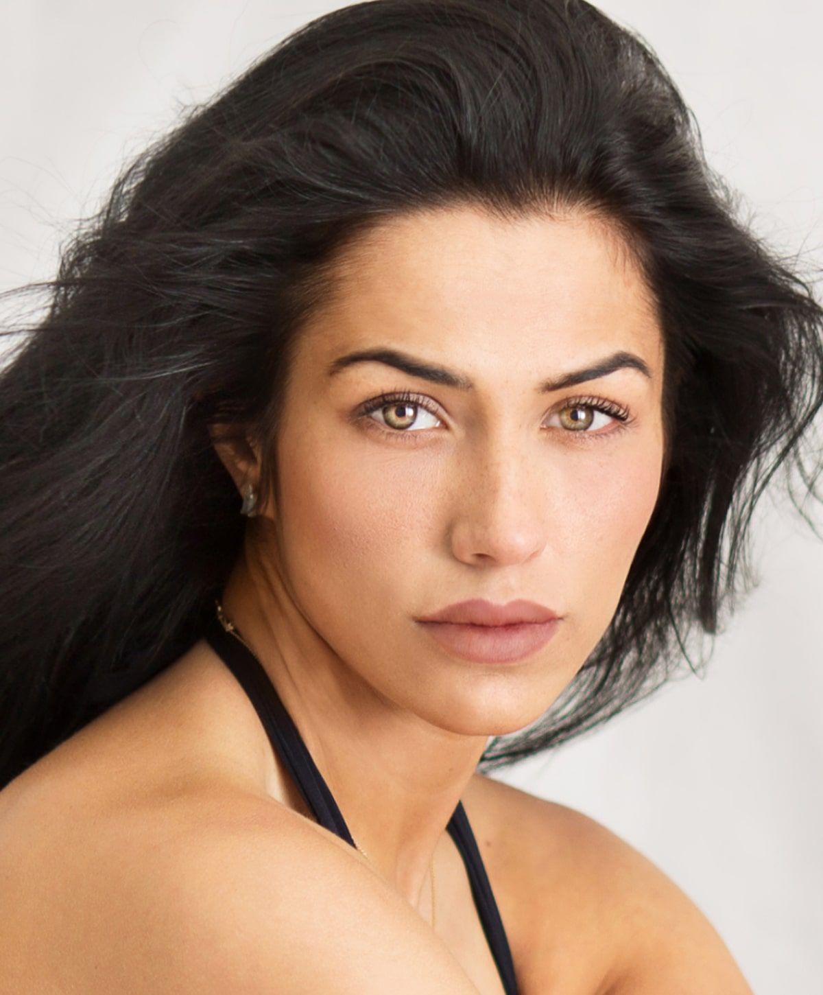 charlotte facelift model with black hair