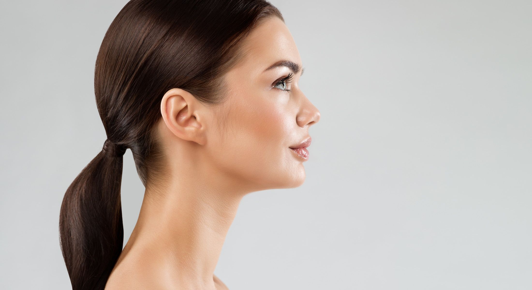 charlotte otoplasty model with dark hair